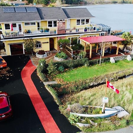 Birds Of A Feather Victoria Oceanfront Studio Suites Colwood Dış mekan fotoğraf